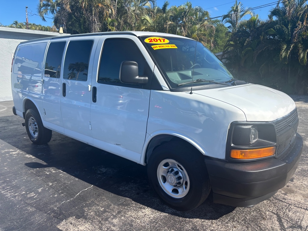 Chevrolet Express  2017