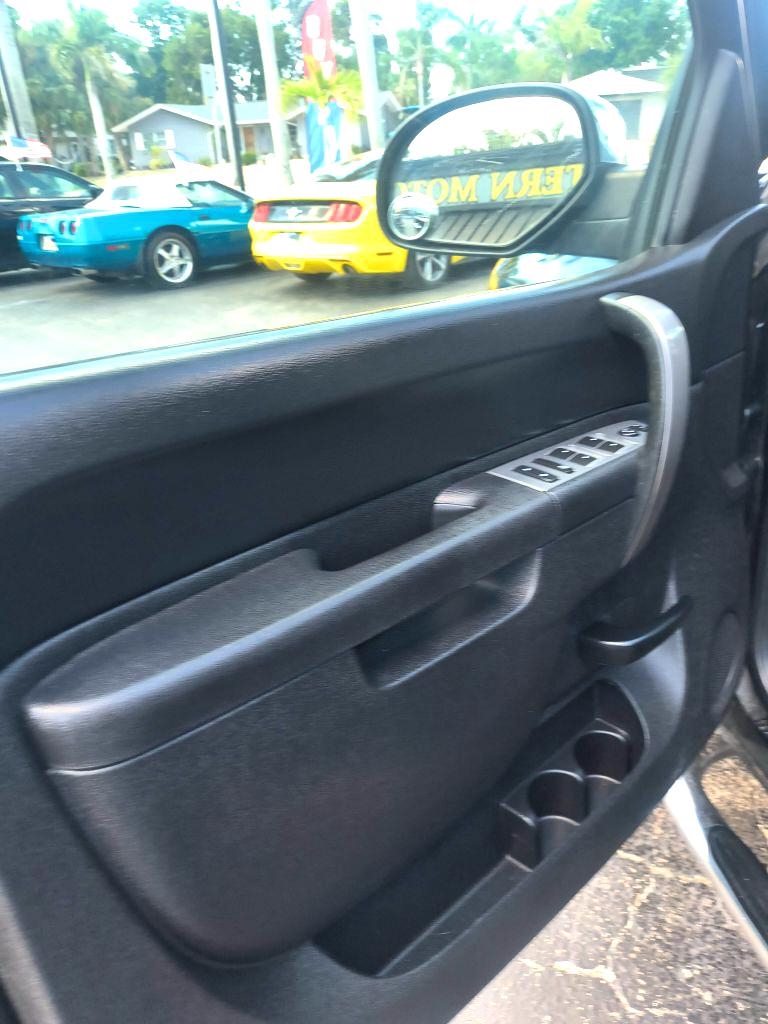 Chevrolet Silverado 1500  2011