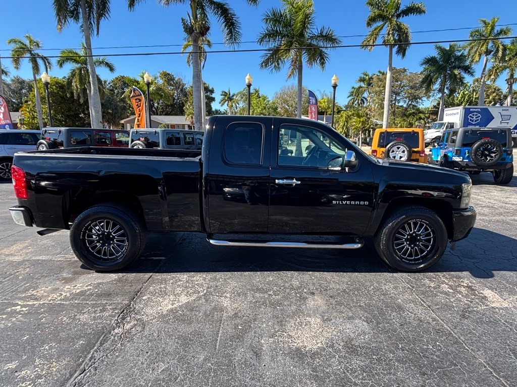 Chevrolet Silverado 1500  2011