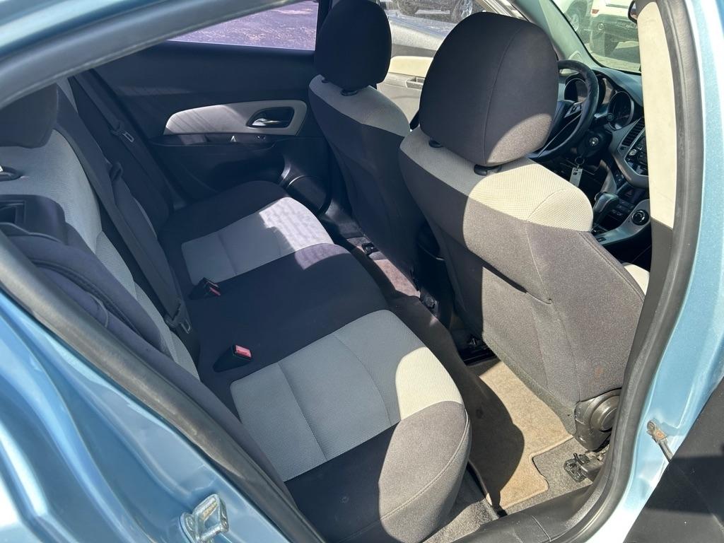 Chevrolet Cruze  2012