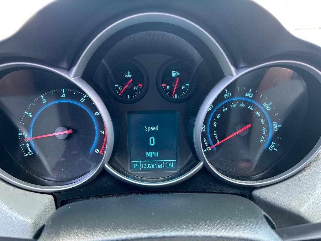 Chevrolet Cruze  2012