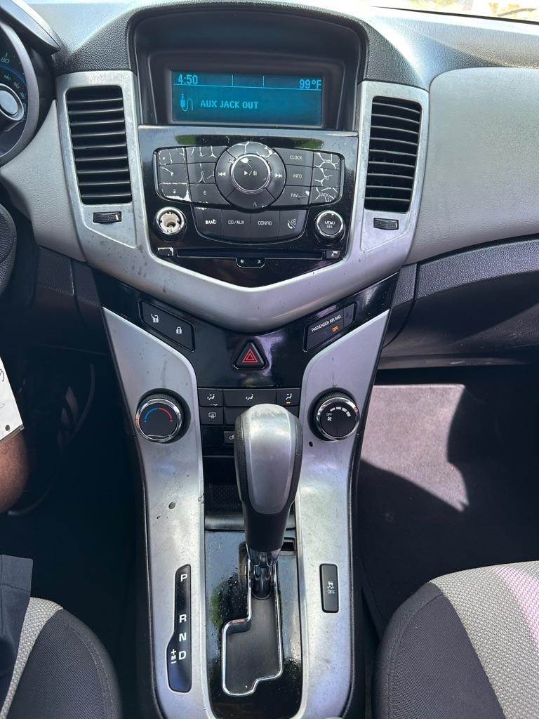 Chevrolet Cruze  2012