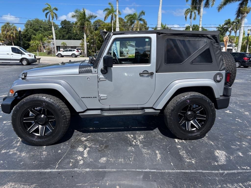 Jeep Wrangler  2015