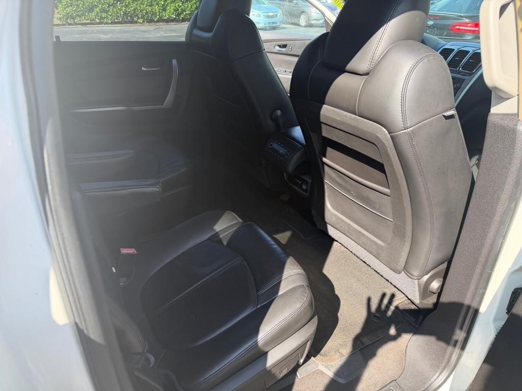 GMC Acadia FWD 4dr SLT1 2009
