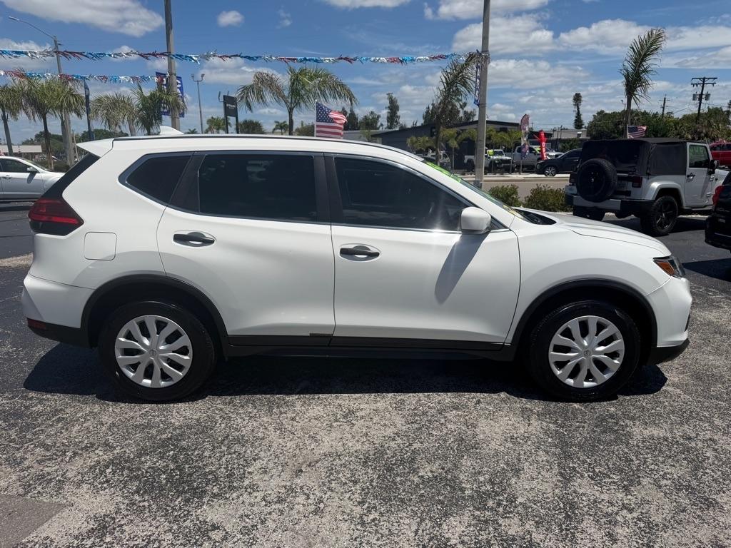 Nissan Rogue  2017