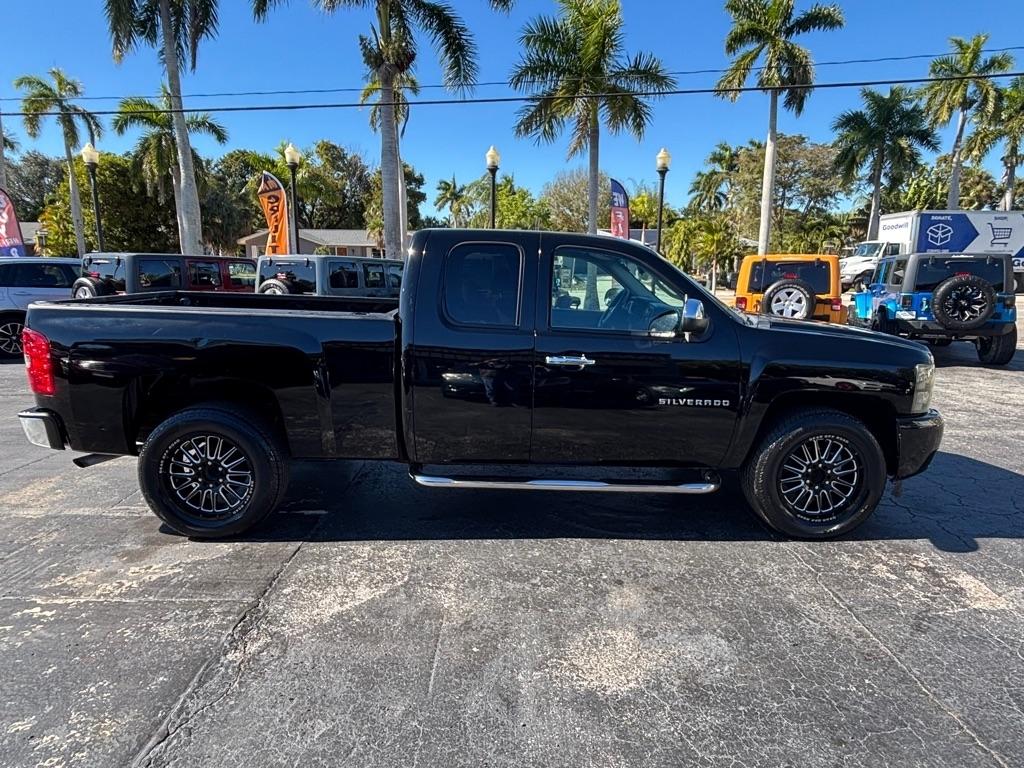 Chevrolet Silverado 1500  2011