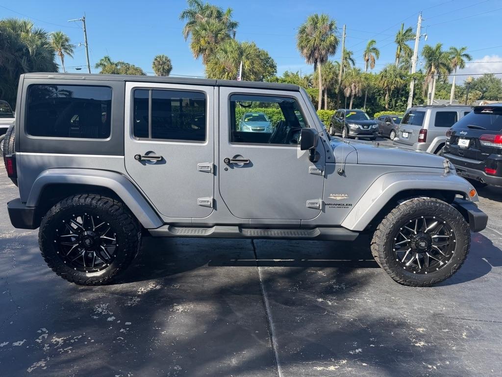 Jeep Wrangler 4WD 4dr Sahara 2015