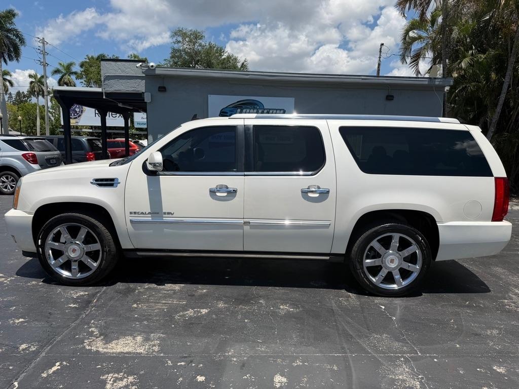 Cadillac Escalade  2012