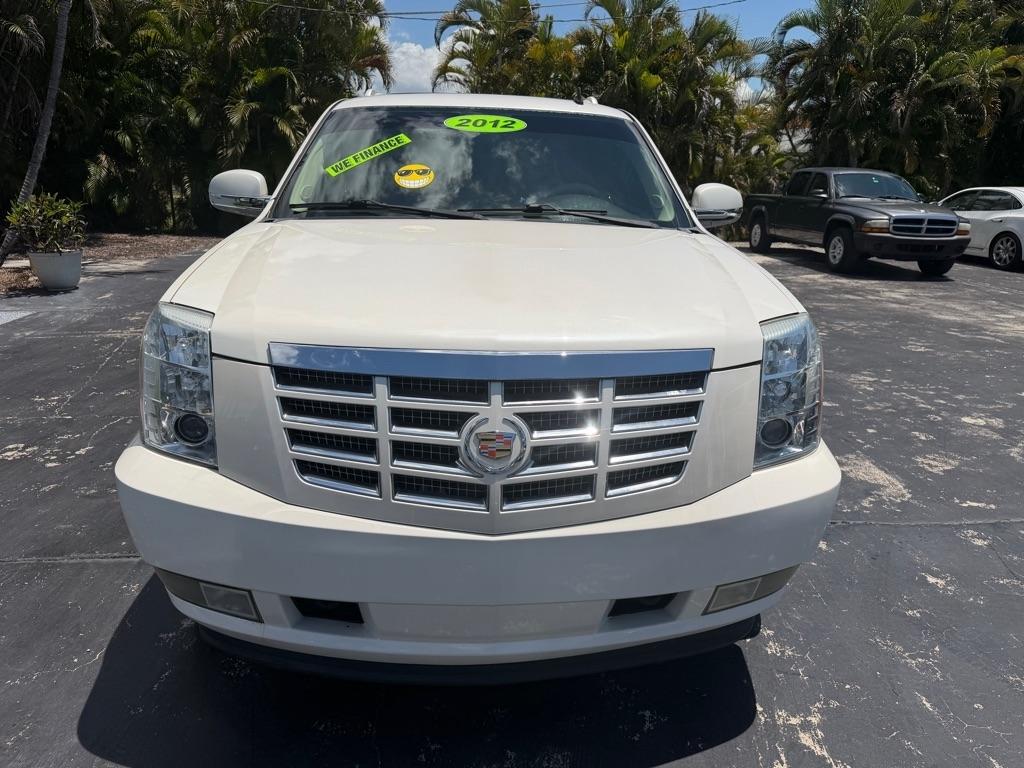 Cadillac Escalade  2012