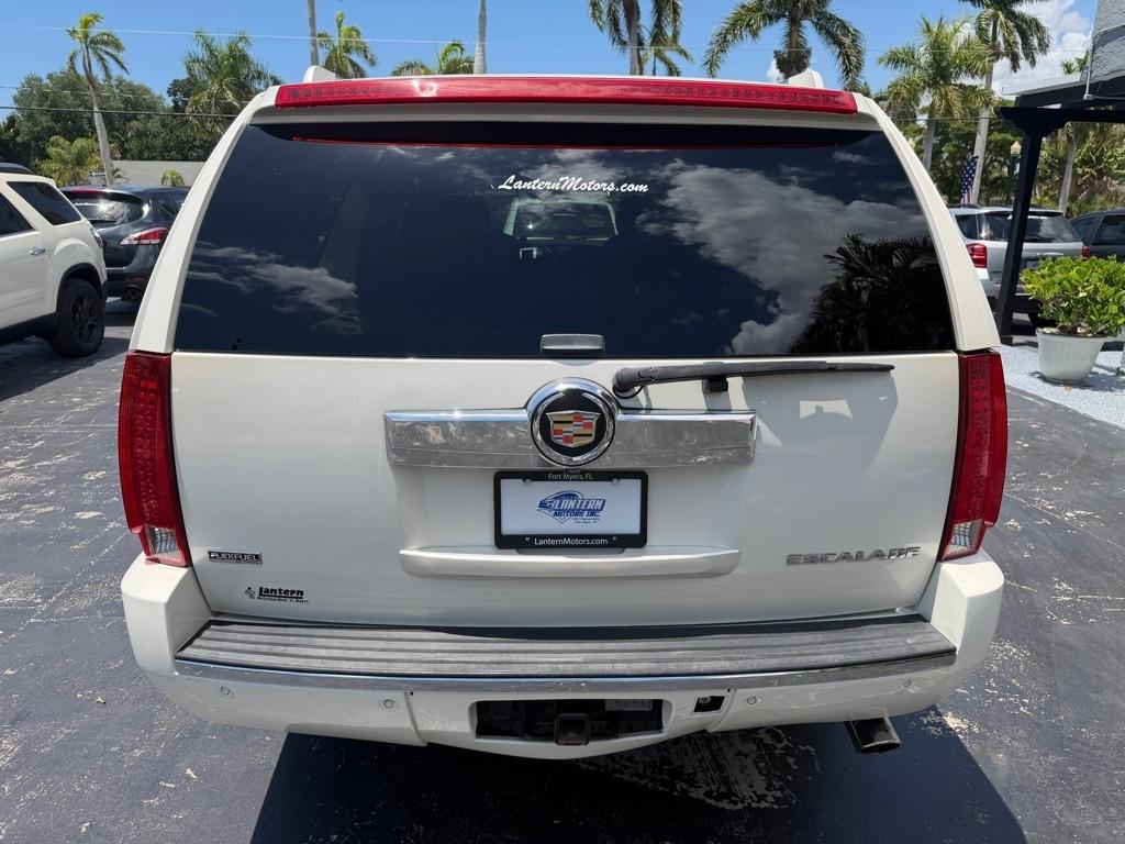 Cadillac Escalade  2012