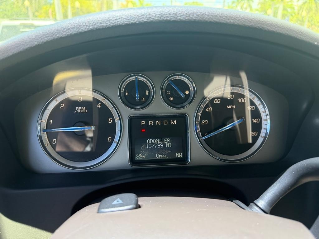 Cadillac Escalade  2012