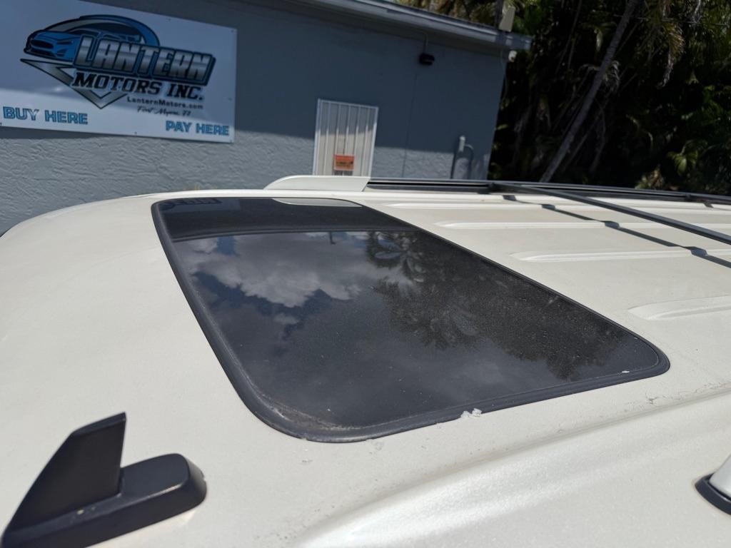 Cadillac Escalade  2012