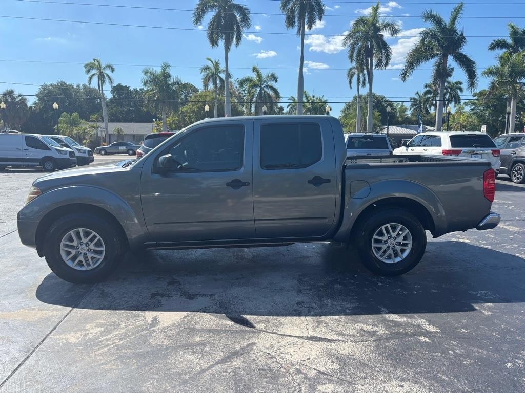Nissan Frontier 2WD Crew Cab SWB Auto SV 2016