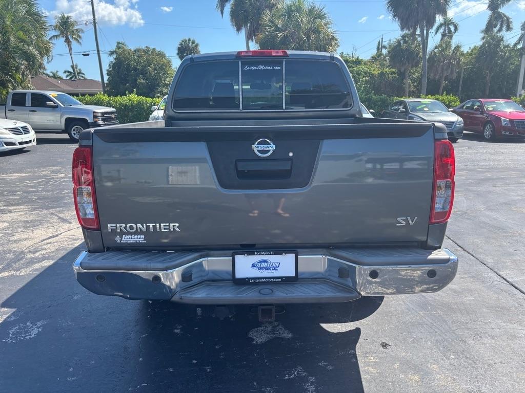 Nissan Frontier 2WD Crew Cab SWB Auto SV 2016