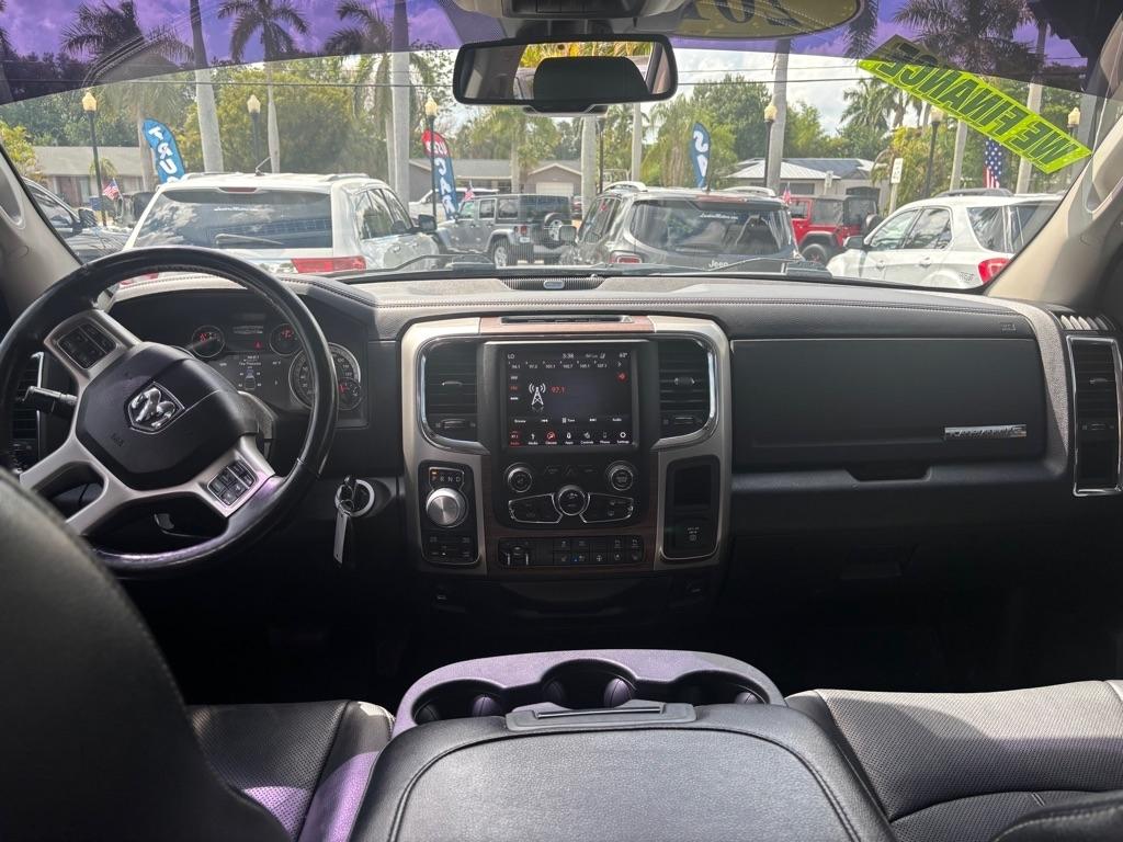 RAM 1500 Laramie 4x4 Crew Cab 5'7" Box 2018