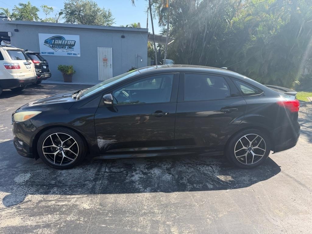 Ford Focus 4dr Sdn SE 2015