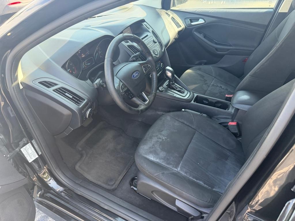 Ford Focus 4dr Sdn SE 2015