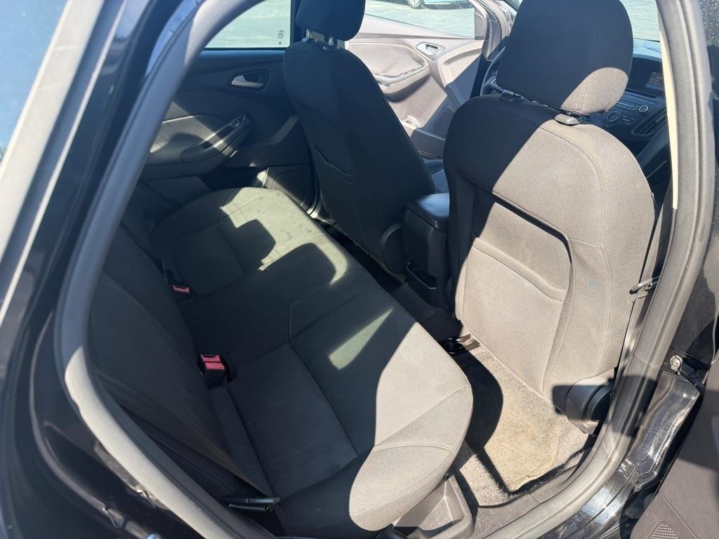 Ford Focus 4dr Sdn SE 2015