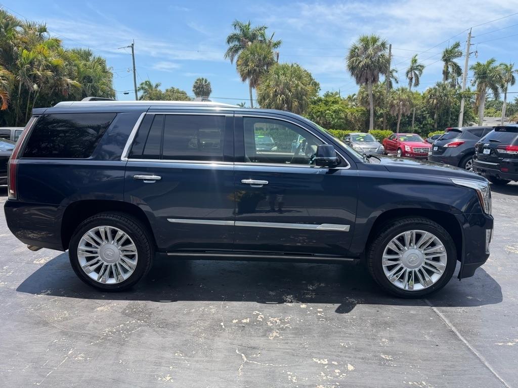 Cadillac Escalade  2018