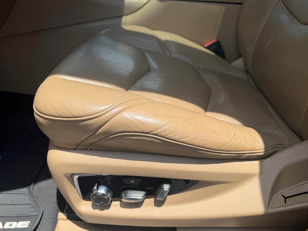 Cadillac Escalade  2018