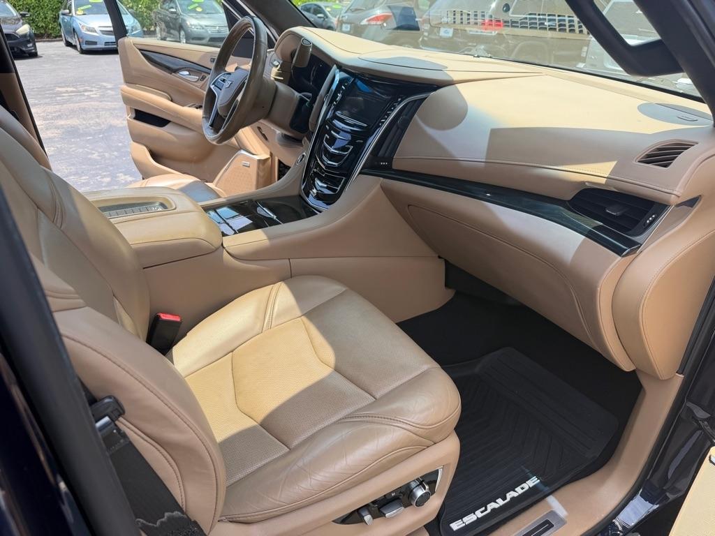 Cadillac Escalade  2018