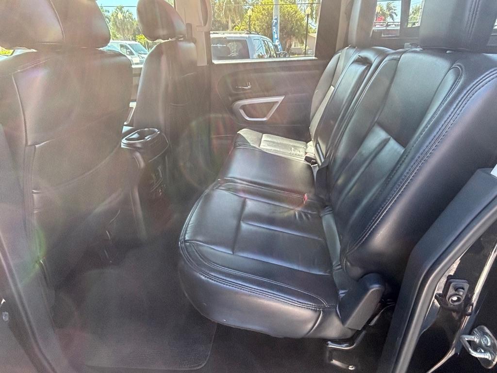 Nissan Titan 4x2 Crew Cab SV 2019
