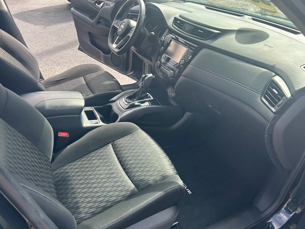 Nissan Rogue  2017