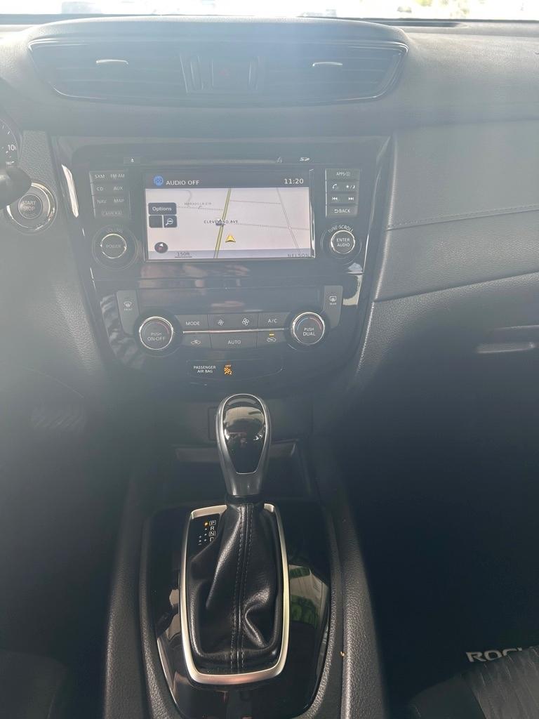Nissan Rogue  2017