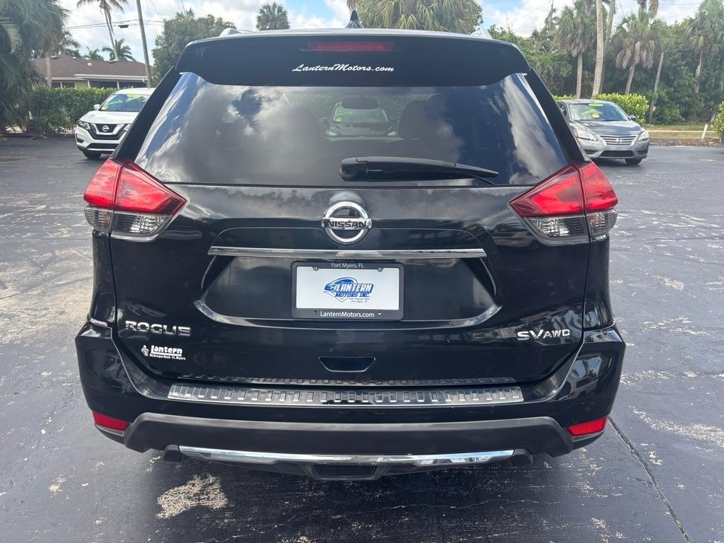 Nissan Rogue  2017
