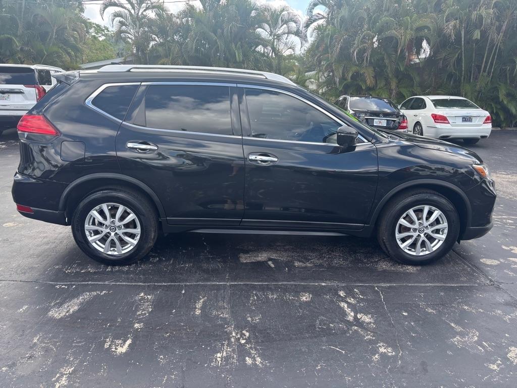 Nissan Rogue  2017