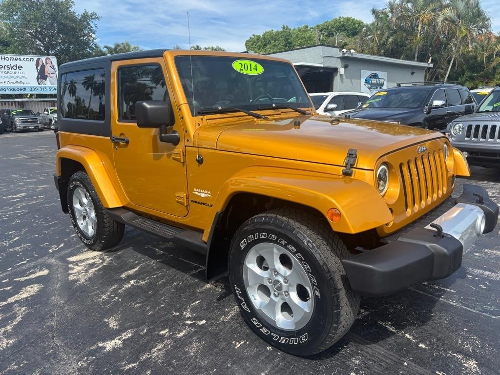 Jeep Wrangler 4WD 2dr Sahara 2014
