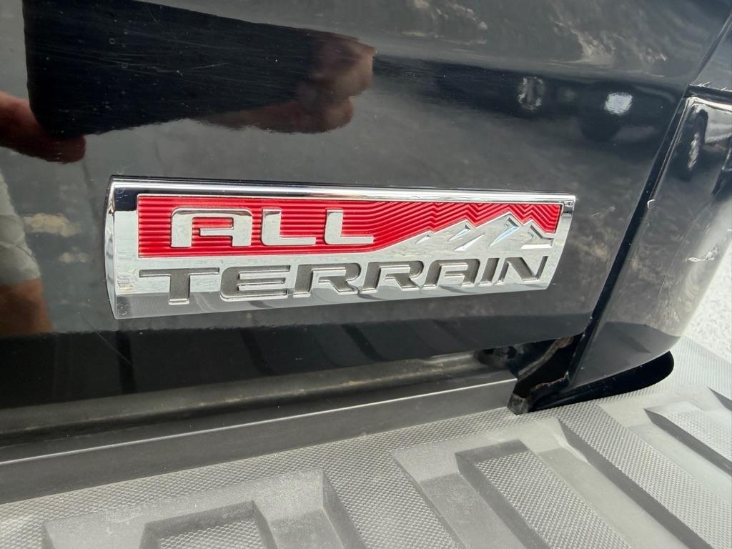 GMC Sierra 1500 SLT Crew Cab Short Box 4WD 2017