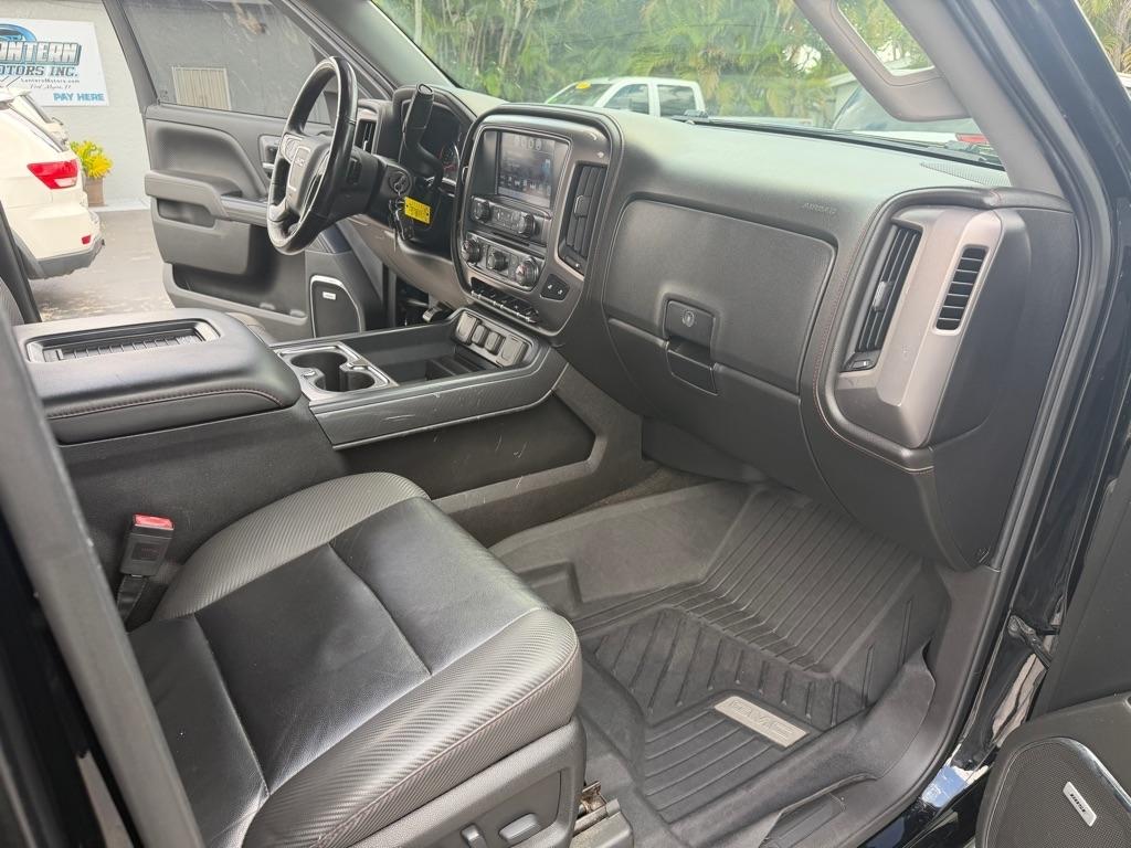 GMC Sierra 1500 SLT Crew Cab Short Box 4WD 2017