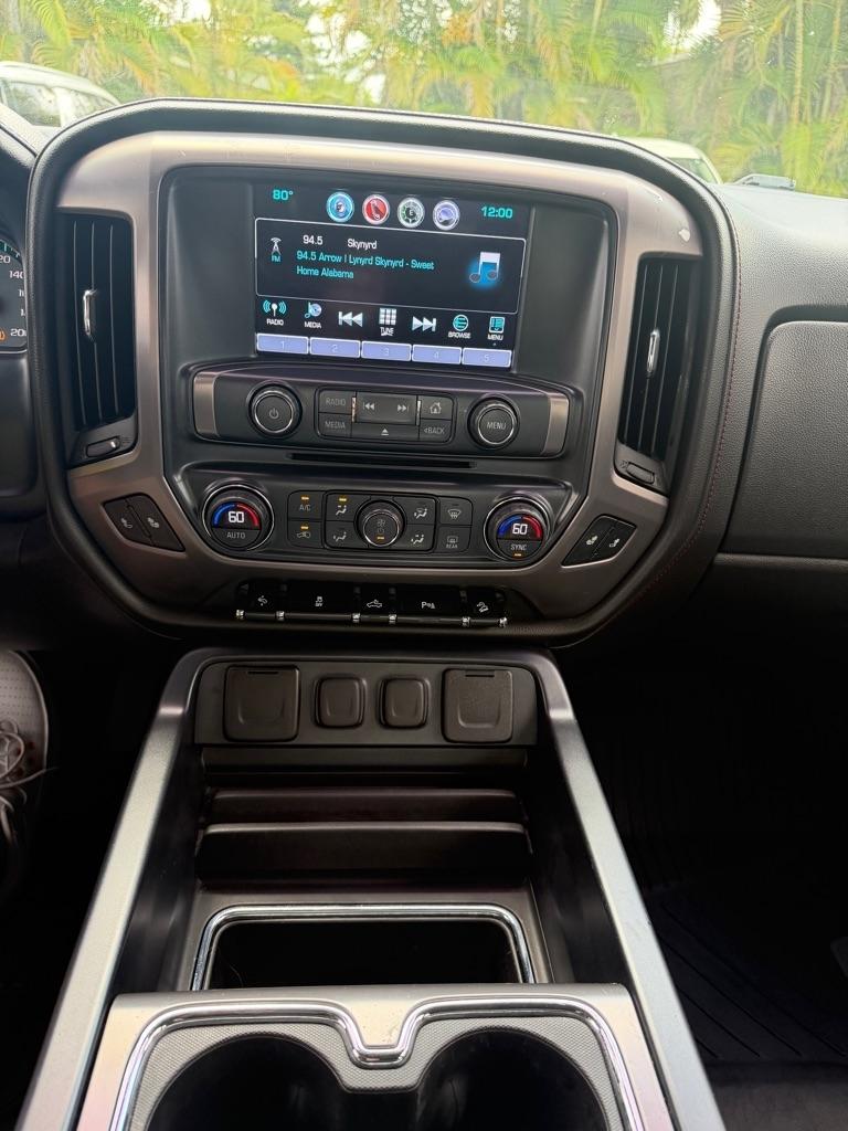 GMC Sierra 1500 SLT Crew Cab Short Box 4WD 2017