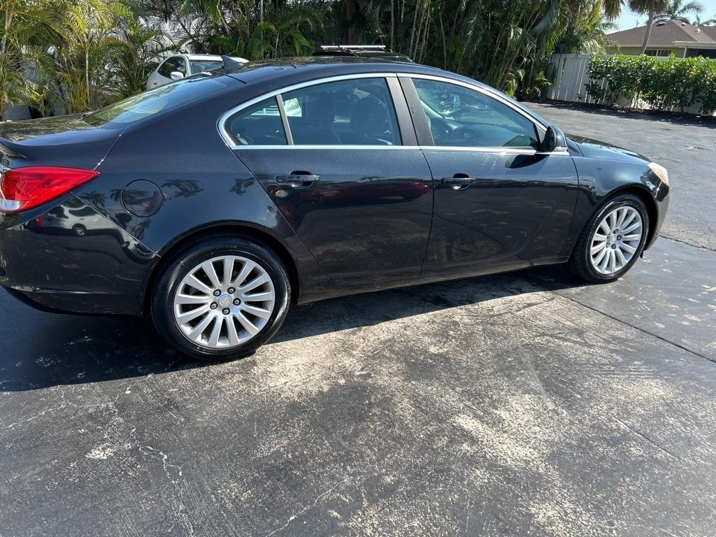 Buick Regal 4dr Sdn Base 2012