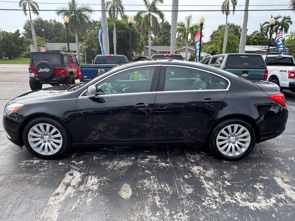 Buick Regal 4dr Sdn Base 2012