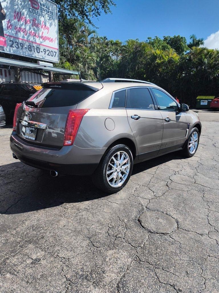 Cadillac SRX FWD 4dr Premium Collection 2011