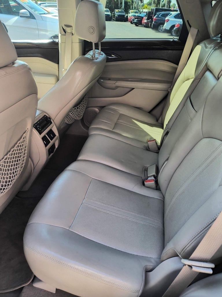 Cadillac SRX FWD 4dr Premium Collection 2011