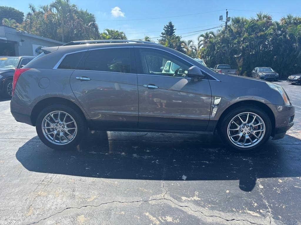 Cadillac SRX FWD 4dr Premium Collection 2011