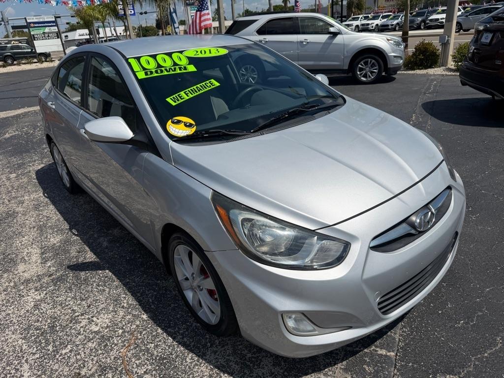 2013 Hyundai Accent 4dr Sdn Auto GLS