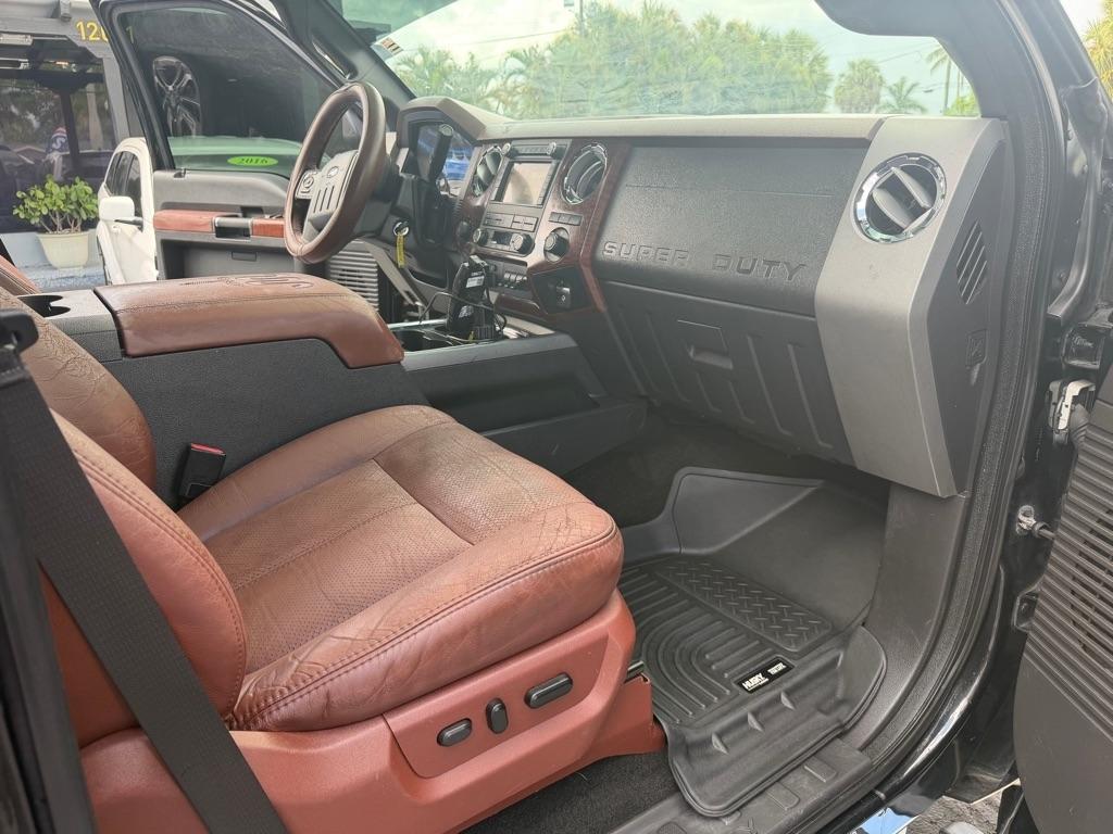 Ford Super Duty F-250 SRW 4WD Crew Cab 156" King Ranch 2012