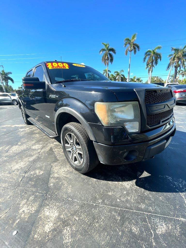 2011 Ford F-150 4WD SuperCrew 145" XLT