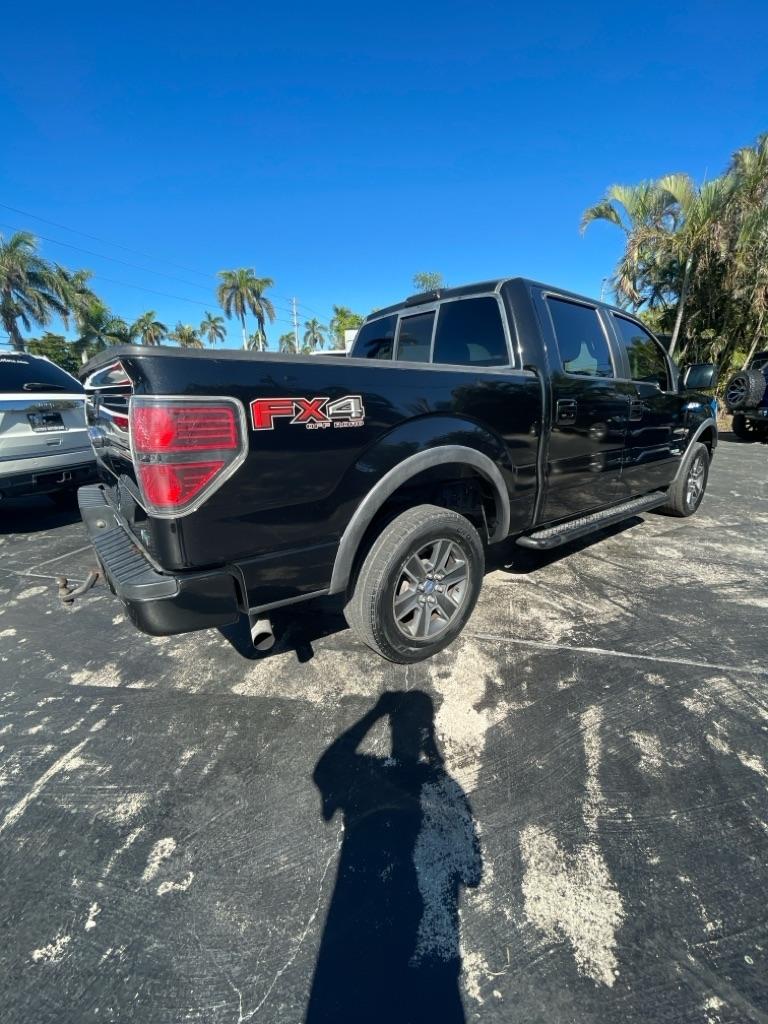 Ford F-150 4WD SuperCrew 145" Platinum 2011