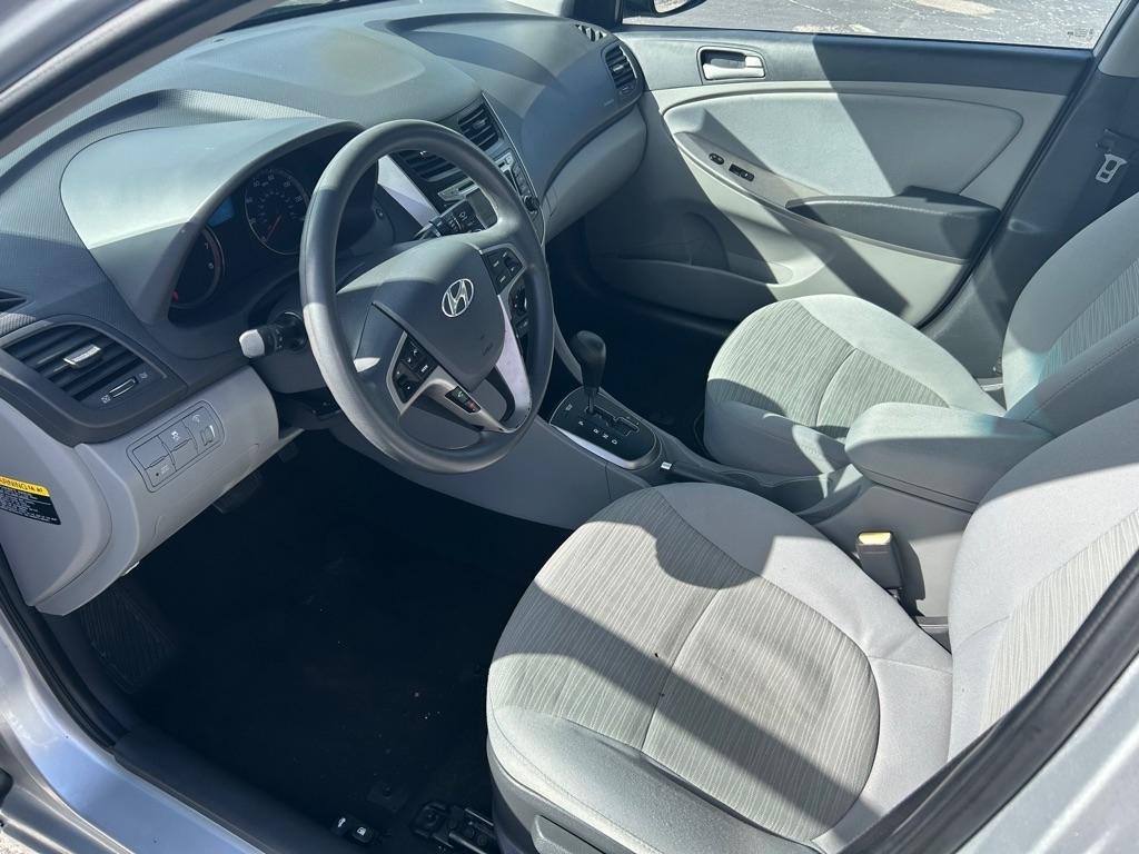 Hyundai Accent 4dr Sdn Auto GLS 2015