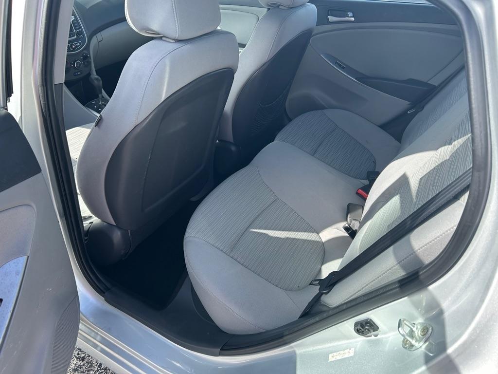 Hyundai Accent 4dr Sdn Auto GLS 2015