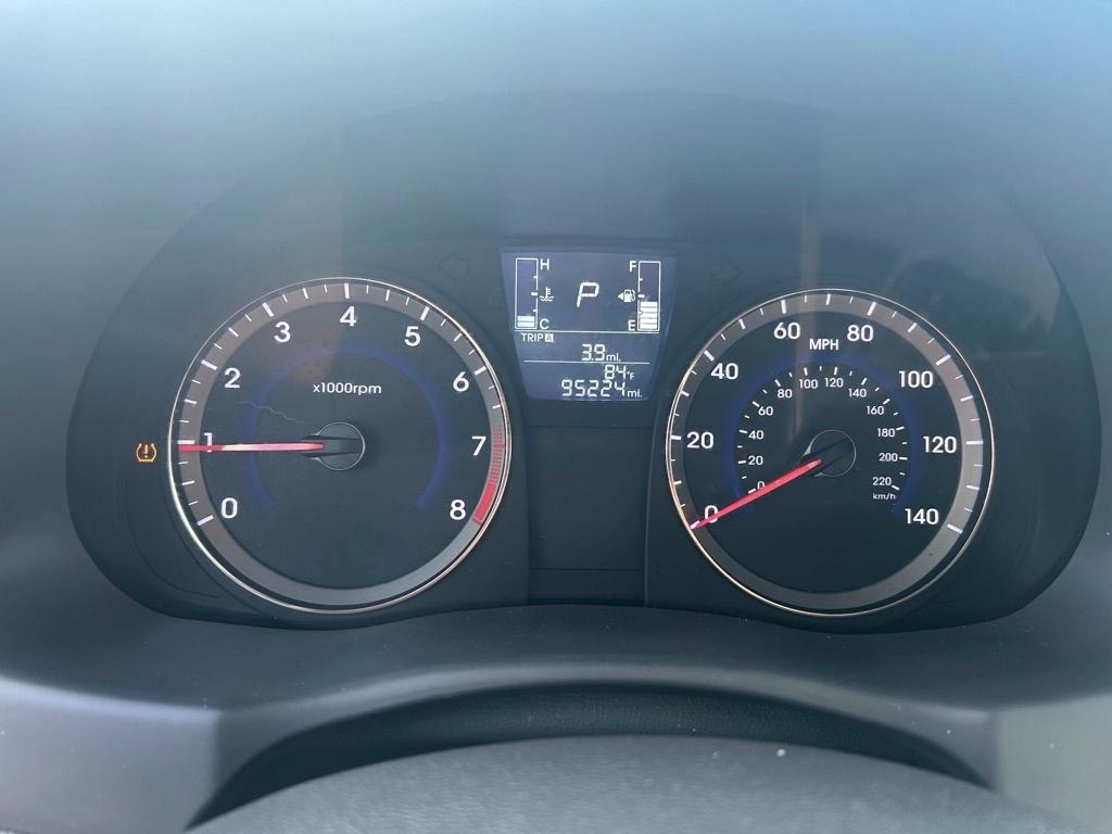 Hyundai Accent 4dr Sdn Auto GLS 2015