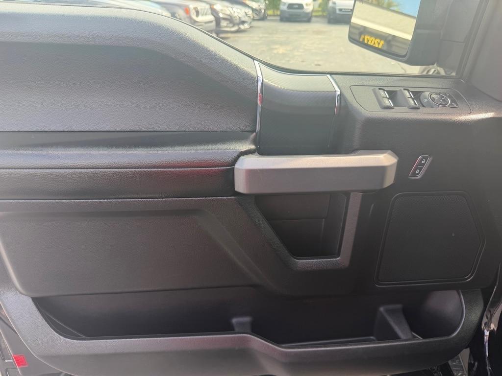 Ford F-150 Lariat 4WD SuperCab 6.5' Box 2018