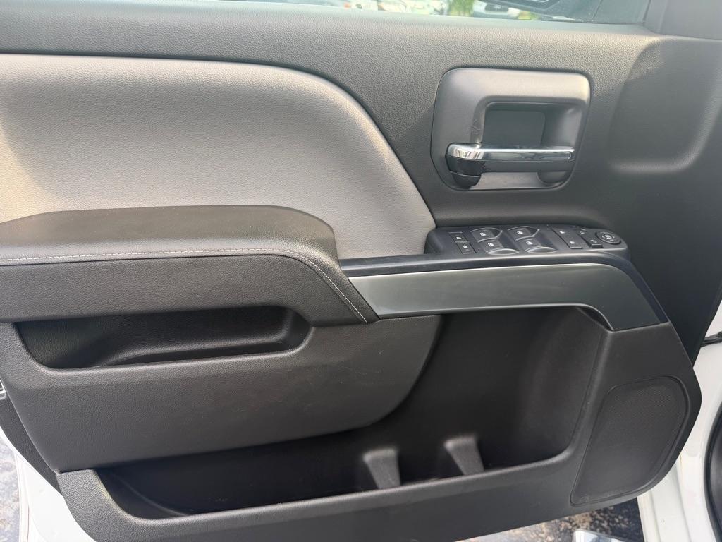 Chevrolet Silverado 1500 2WD Crew Cab 143.5" LT w/1LT 2018