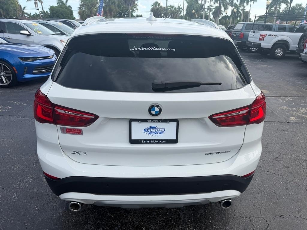 BMW X1 sDrive28i Sports Activity Vehicle 2021