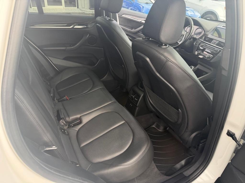 BMW X1 sDrive28i Sports Activity Vehicle 2021